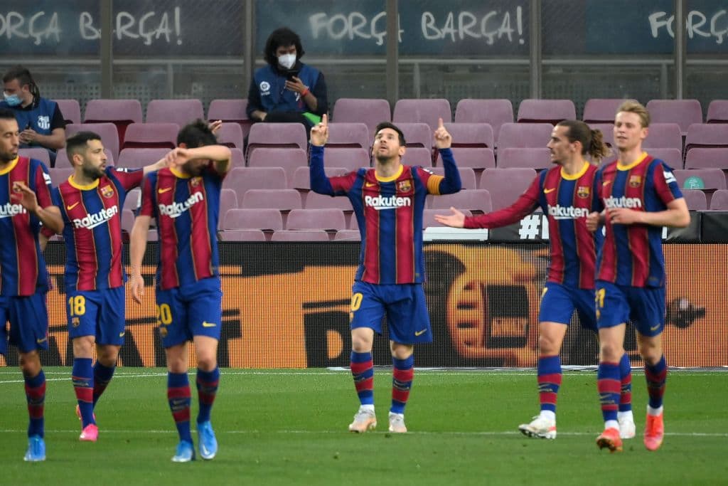 3. Barcelona - 4.76 mil millones de dólares.
<br>