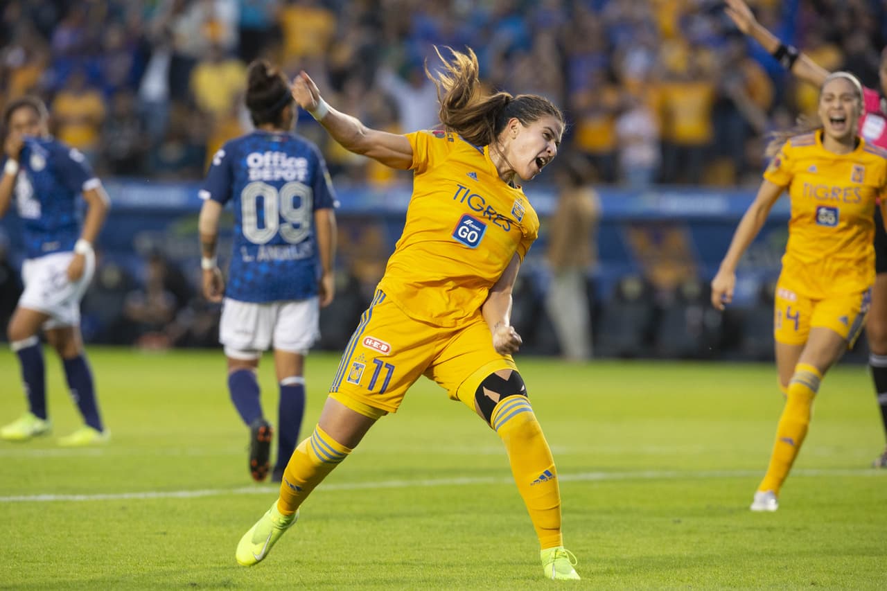 Tigres Femenil golea con autoridad a Pachuca y espera rival para la Final.