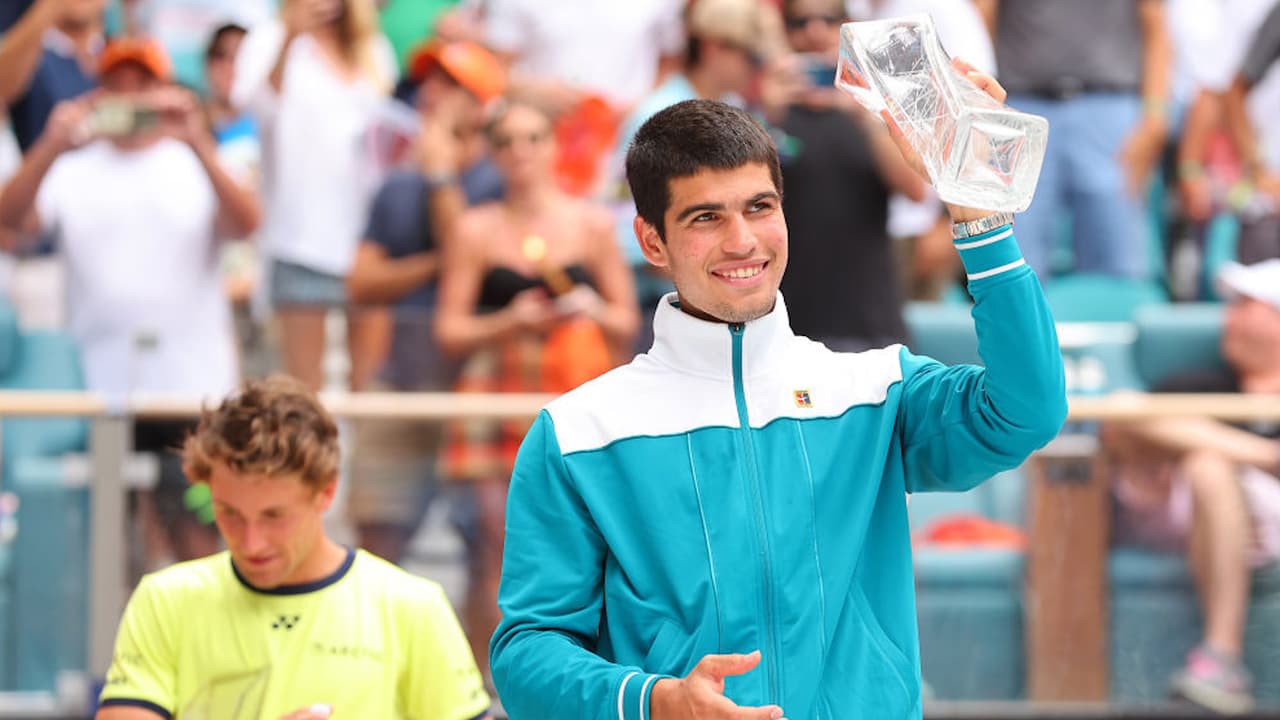 Carlos Alcaraz hace historia al ganar el Masters 1000 de Miami