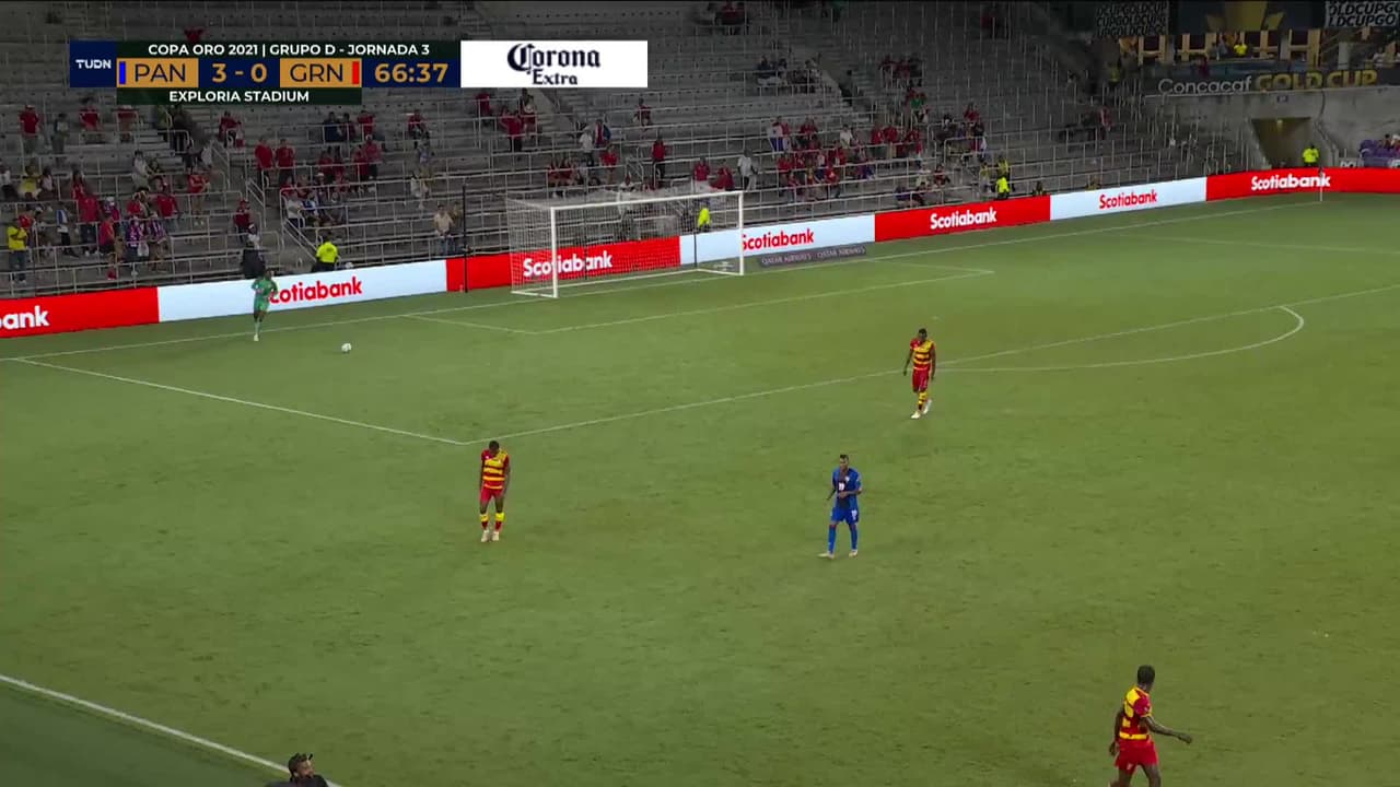 ¡TIRO ATAJADO! disparo por Yoel Bárcenas.