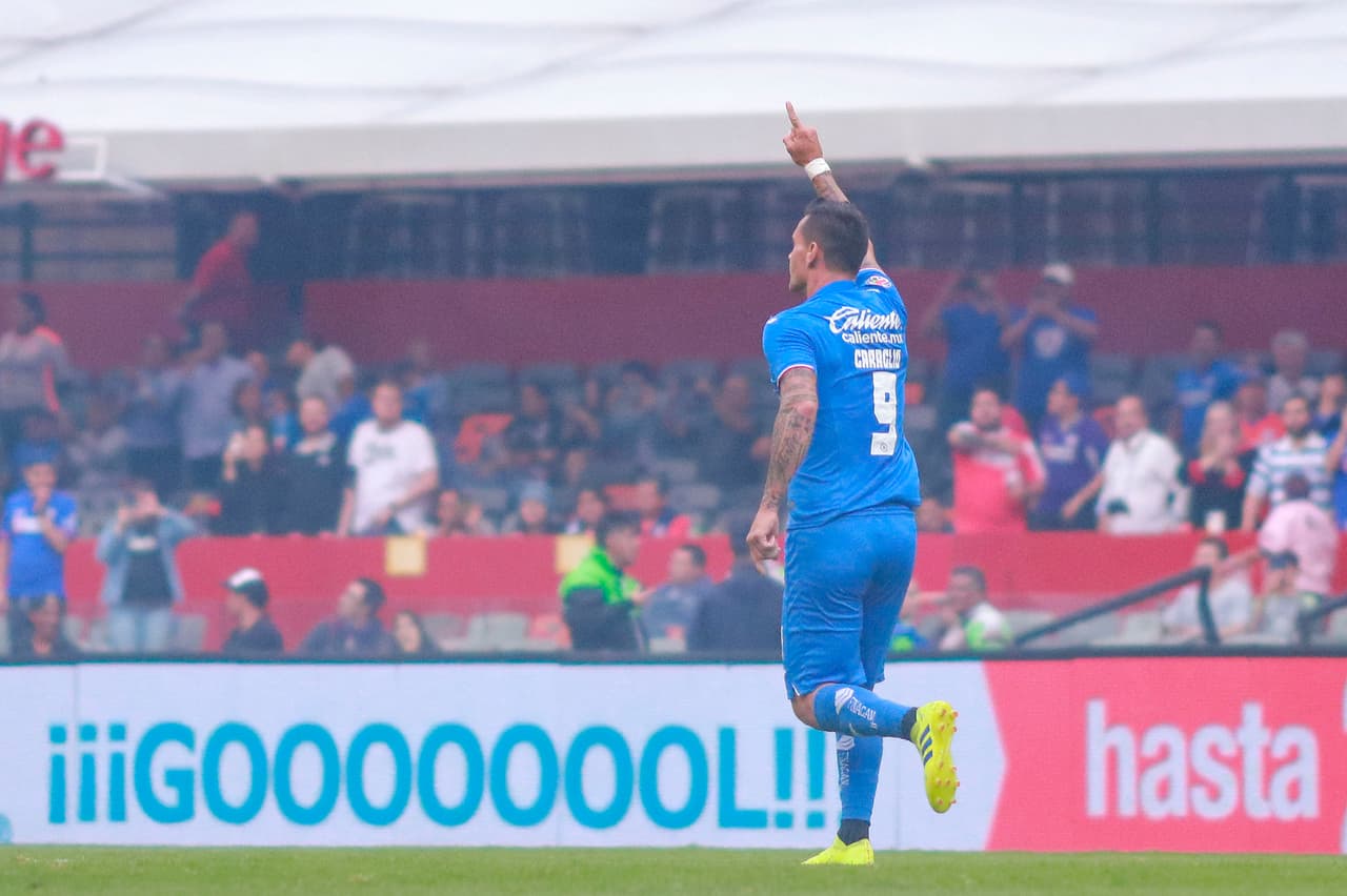Milton Caraglio marcó posteriormente un gol más en lo que terminó como victoria por 3-0 del Cruz Azul sobre Querétaro en la Jornada 13 del 
<a href="https://www.univision.com/deportes/futbol/liga-mx/*">Clausura 2019</a>.