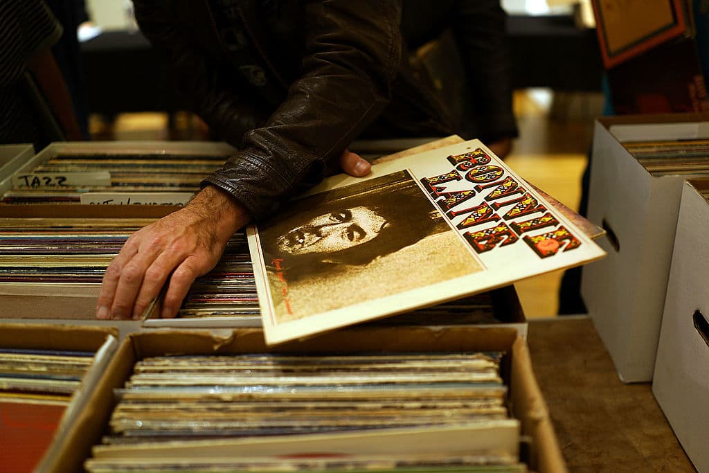 2020 marcó el año más grande para las ventas de álbumes de vinilo en Estados Unidos.