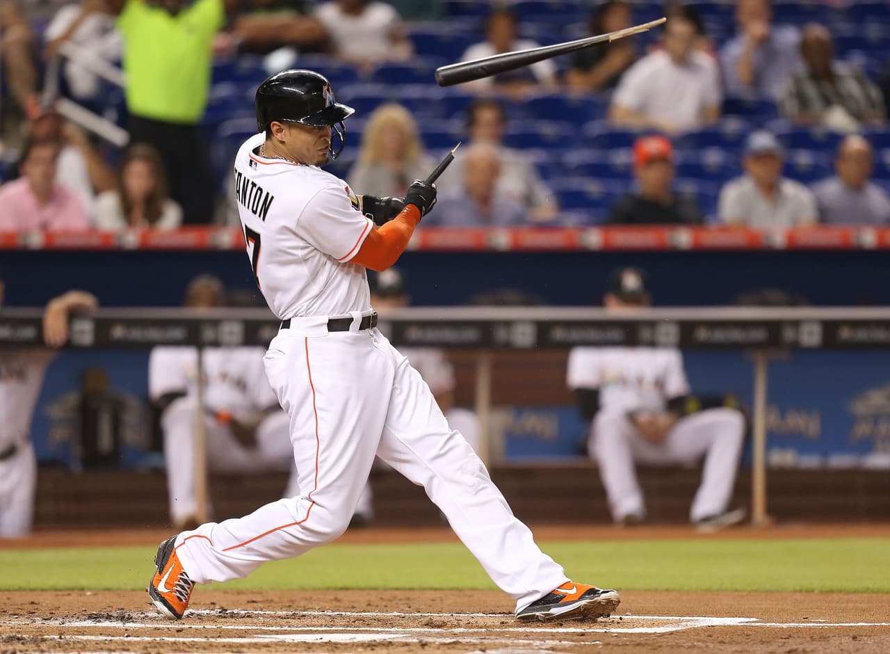 Stanton a cirugía por fractura de mano