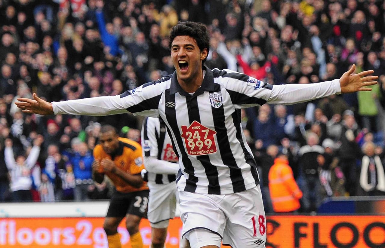 En cuatro años en la Premier League marcó cinco goles y puso dos asistencias en 37 partidos con el Arsenal y el West Bromwich.