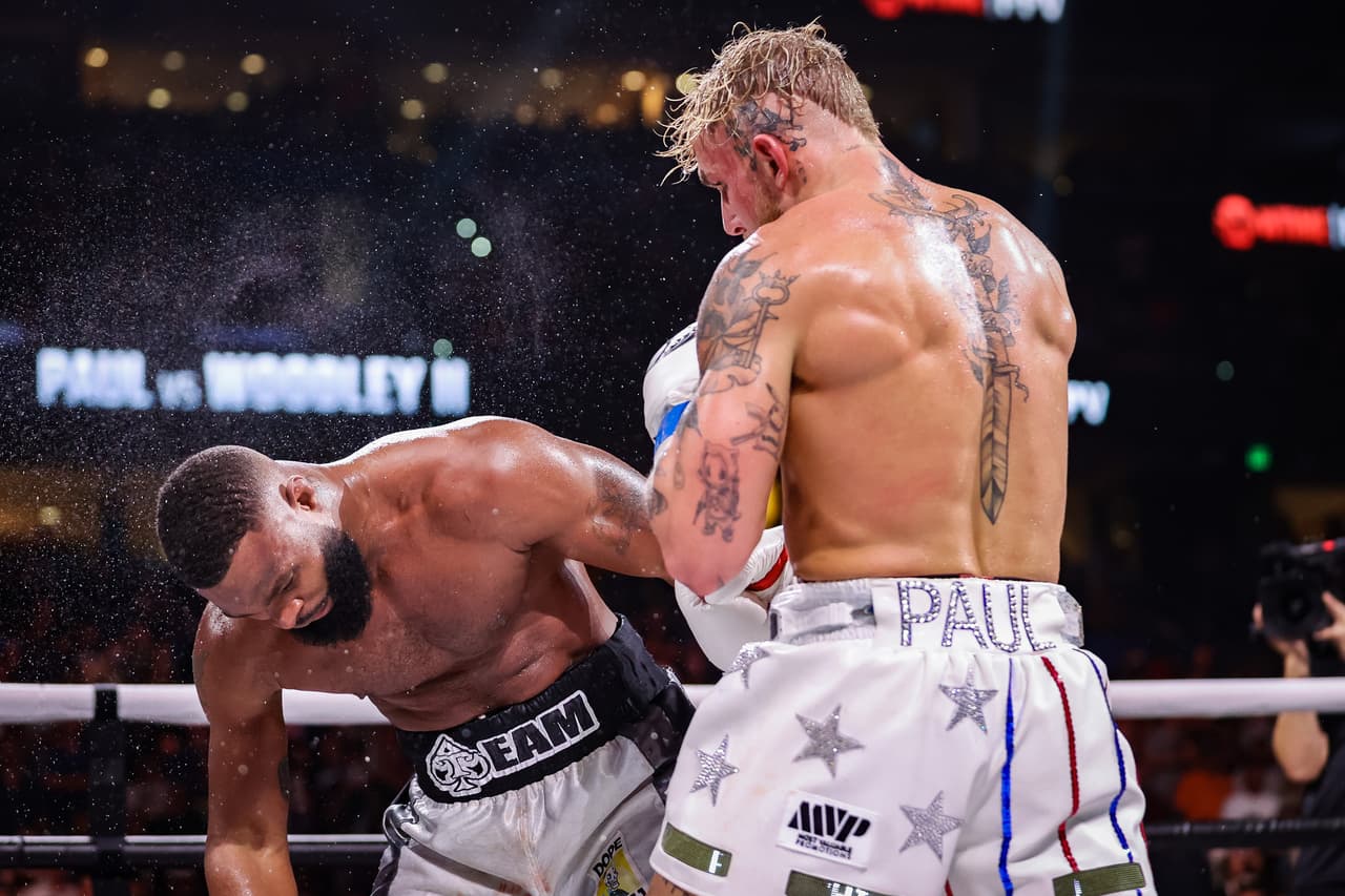 Jake Paul roba el show a 'Zurdo' Ramírez y Chávez Jr con KO del Año