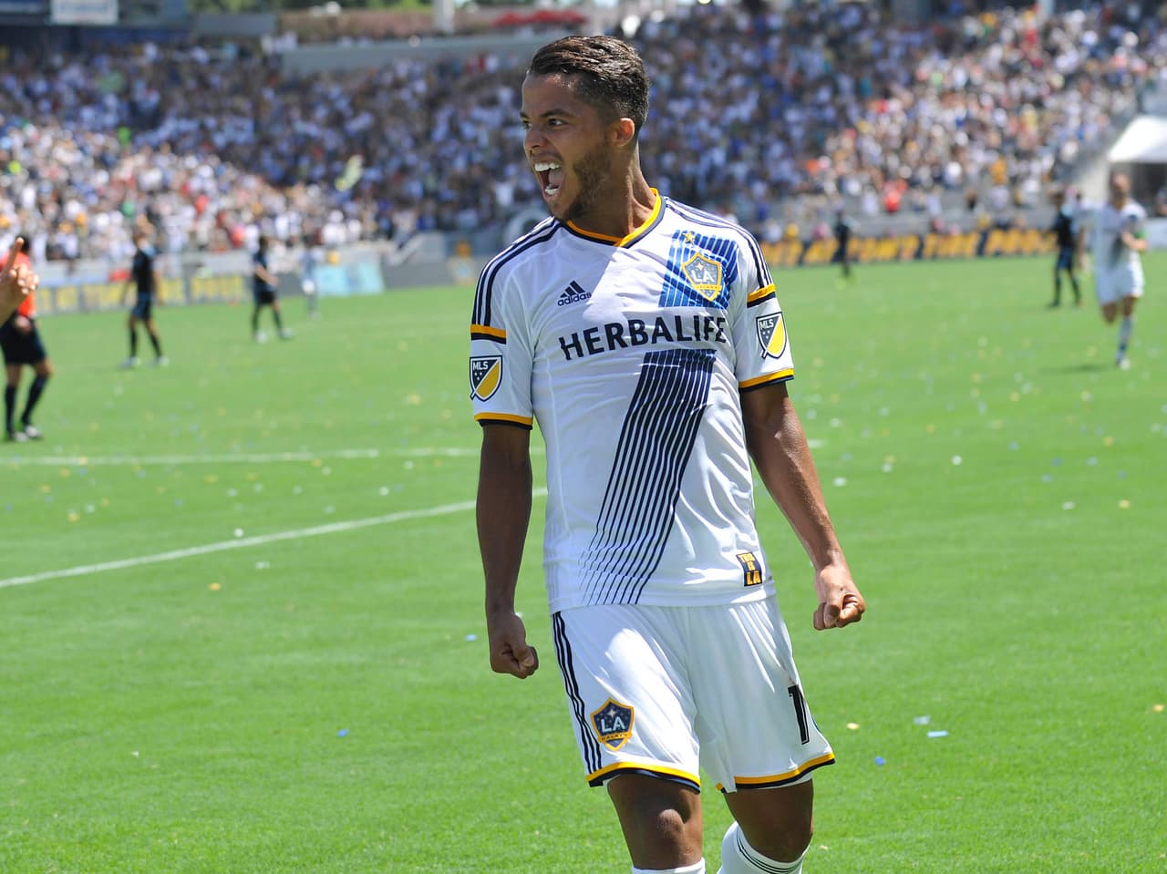 Tras obtener una serie de títulos de liga, LA Galaxy firmó en 2015 a Giovanni dos Santos con la intención de extender su racha ganadora.