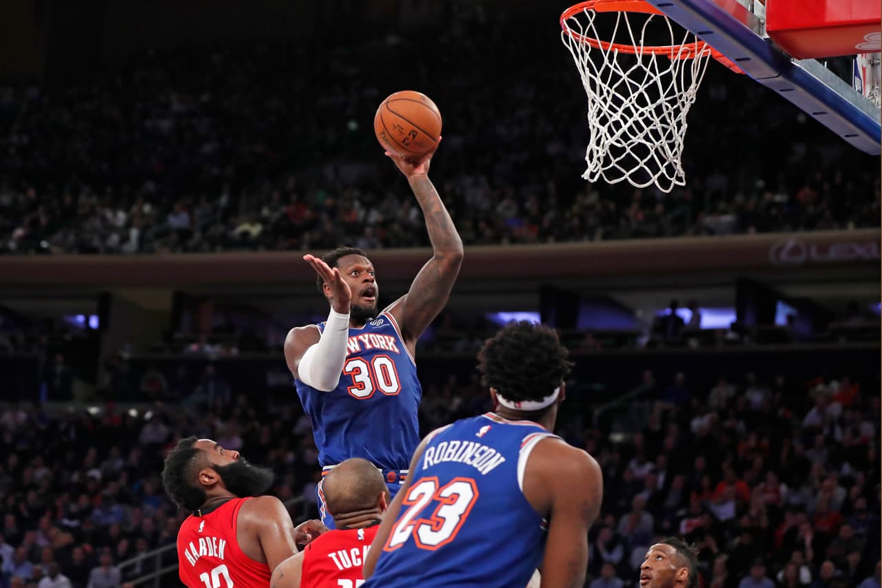 Te dejamos todos los resultados de la jornada en la NBA, comenzando por el apretado triunfo de los Knicks 125-123 a los Rockets.