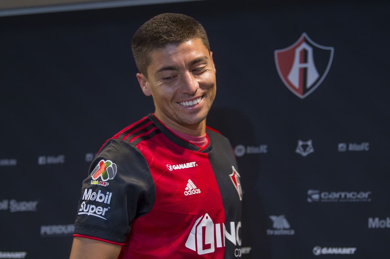 El jugador llega como una cuota de veteranía al Atlas, que ocupa el cuarto lugar en el Clausura 2019, una de sus mejores actuaciones en las últimas ediciones del torneo local.
