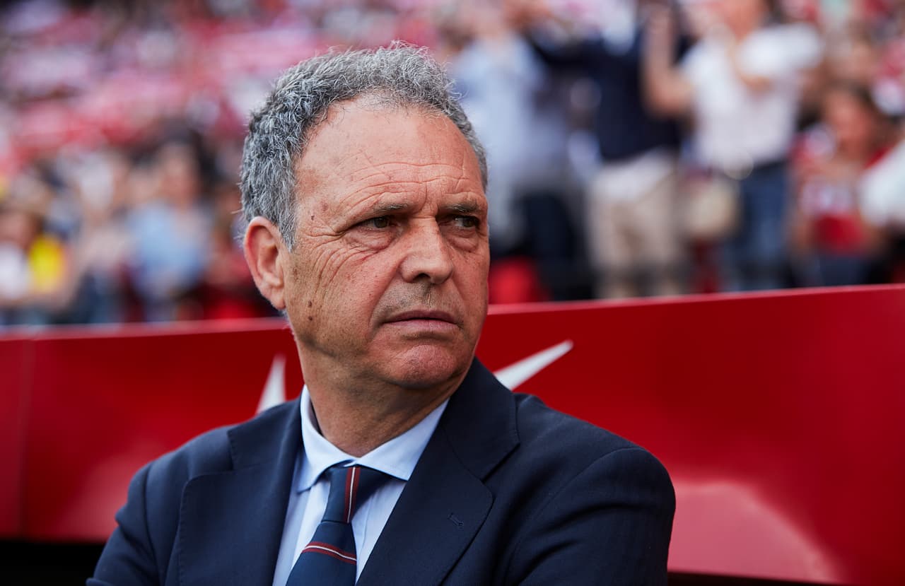 Joaquín Caparrós pide calma a los sevillistas