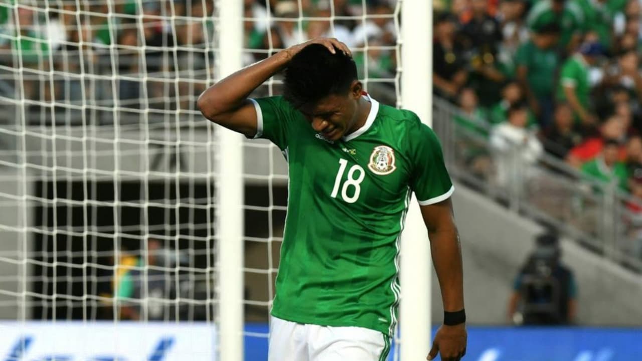 Jesús Gallardo prácticamente descartado ante Uruguay