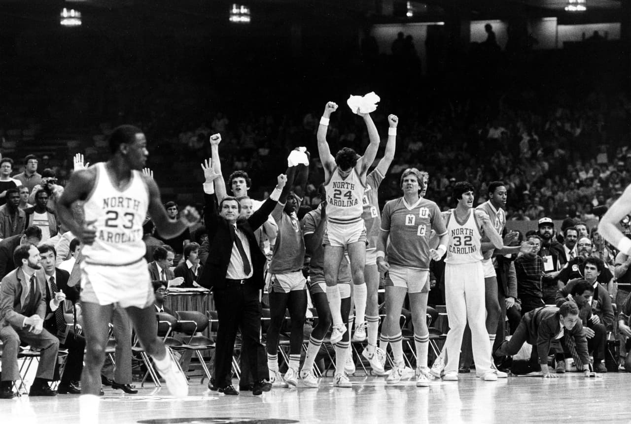 Joyas del Final Four: antes de la NBA, Ewing y Jordan ya se conocían