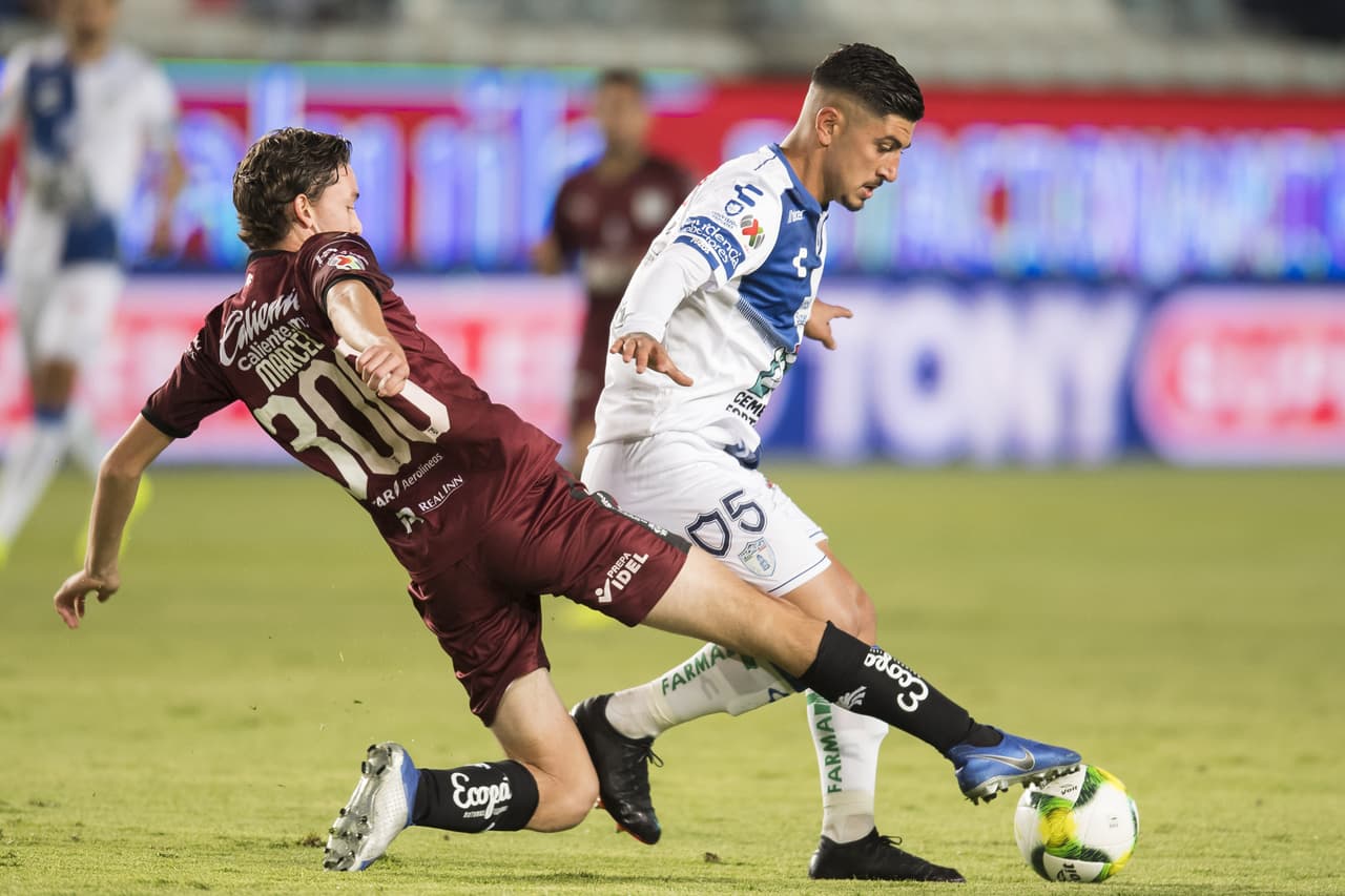 Conforme avanzaba el encuentro, el equipo hidalguense se estableció mejor y comenzaron a encimar al rival.