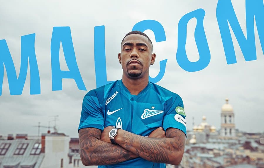 Afición del Zenit contra Malcom por temas racistas