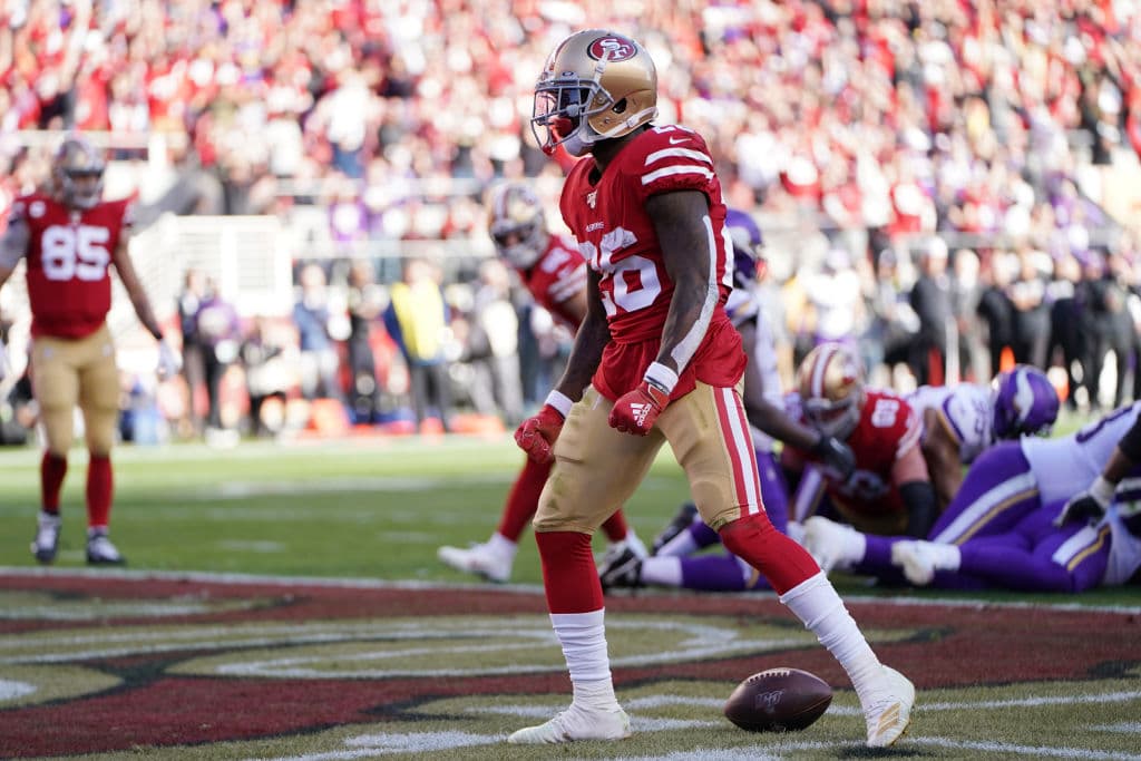San Francisco se impone 27-10 a los Minnesota Vikings en el Levi's Stadium.