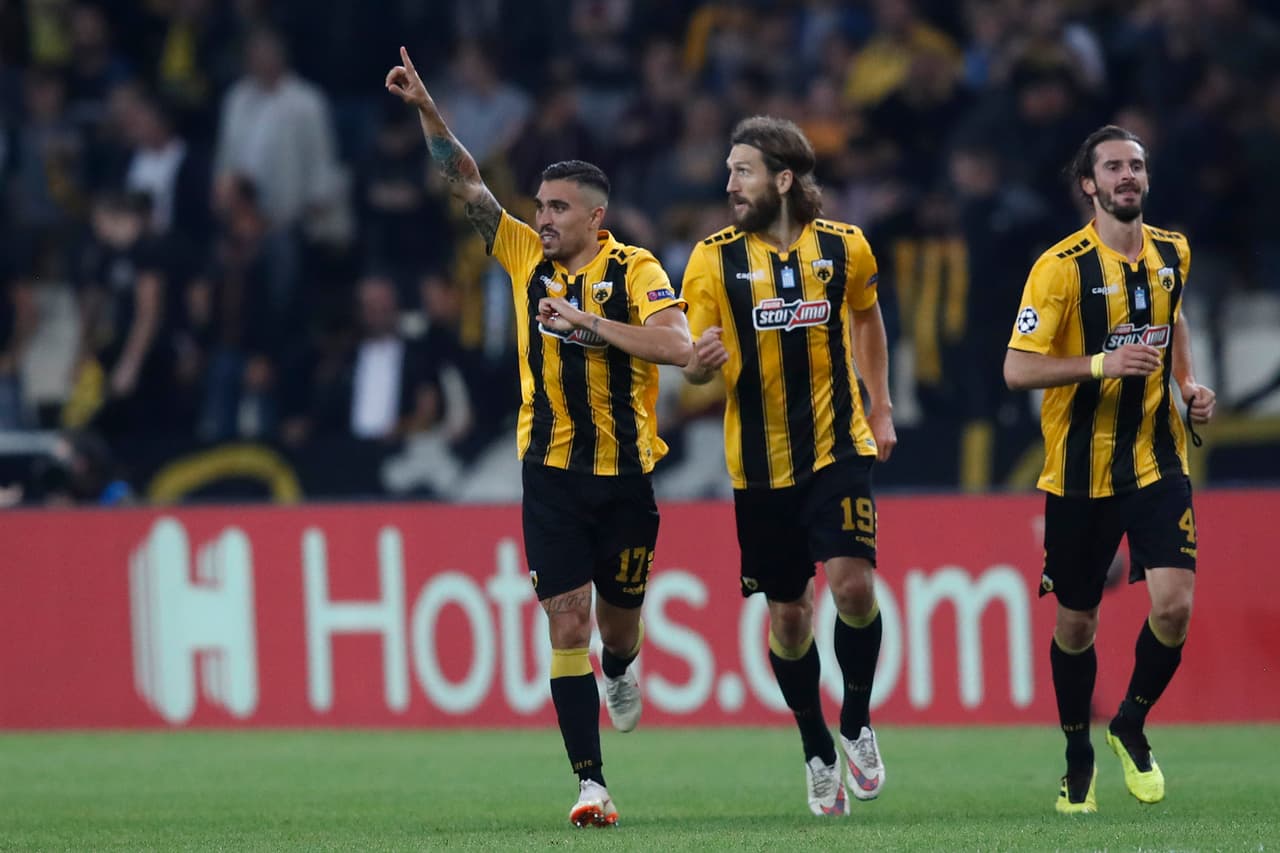 Y siguió derecho, ya que al minuto 63 puso el empate 2-2 que le daba a la afición local la ilusión de conseguir un buen triunfo en casa.