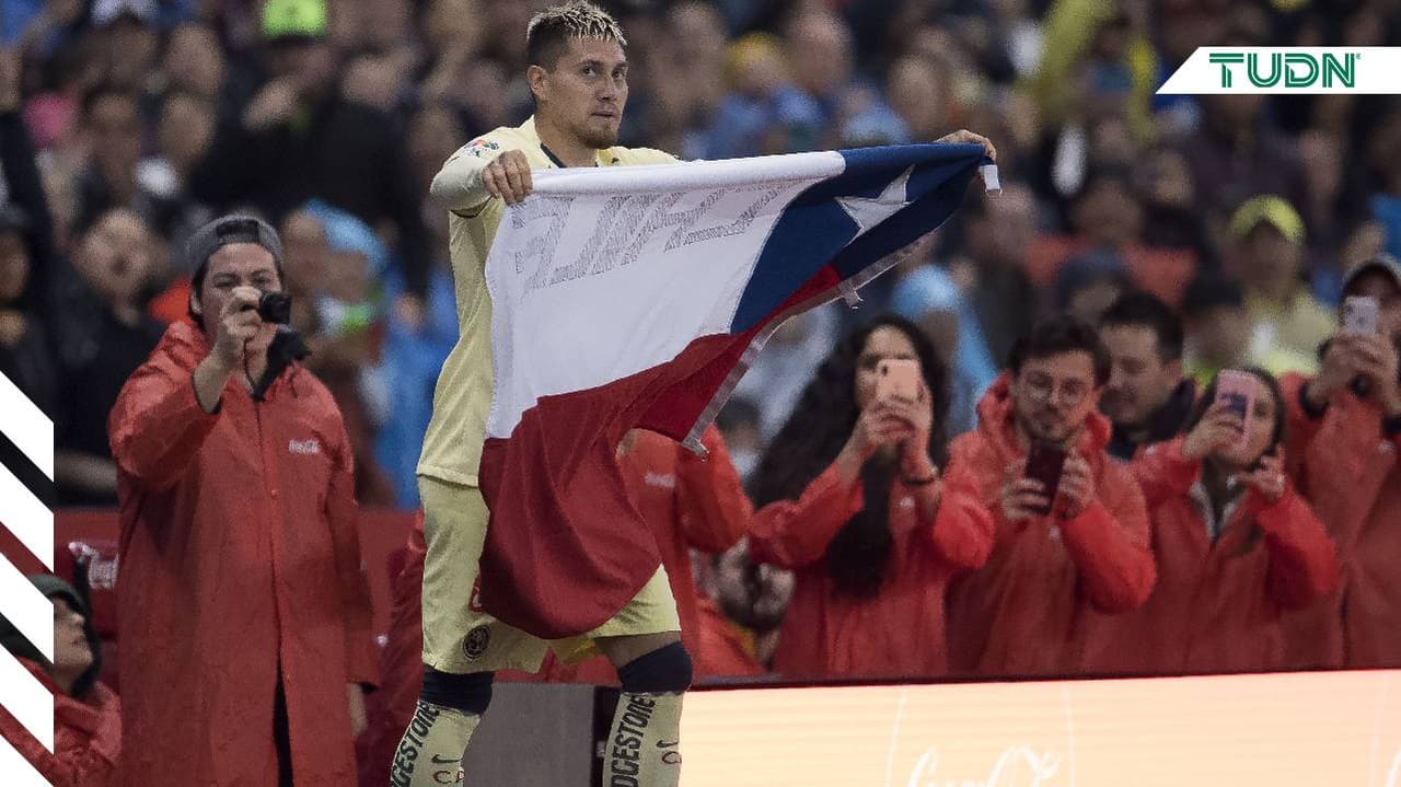 Un sentimental Castillo dedicó gol a su madre