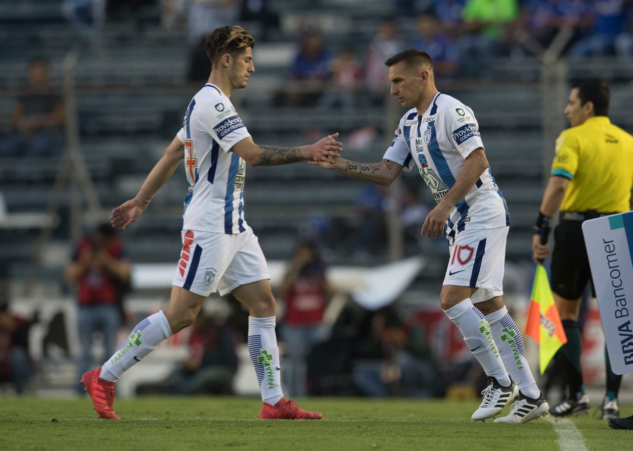 Christian 'Chaco' Giménez ingresó al terreno de juego en el que por tantos años derrochó talento.