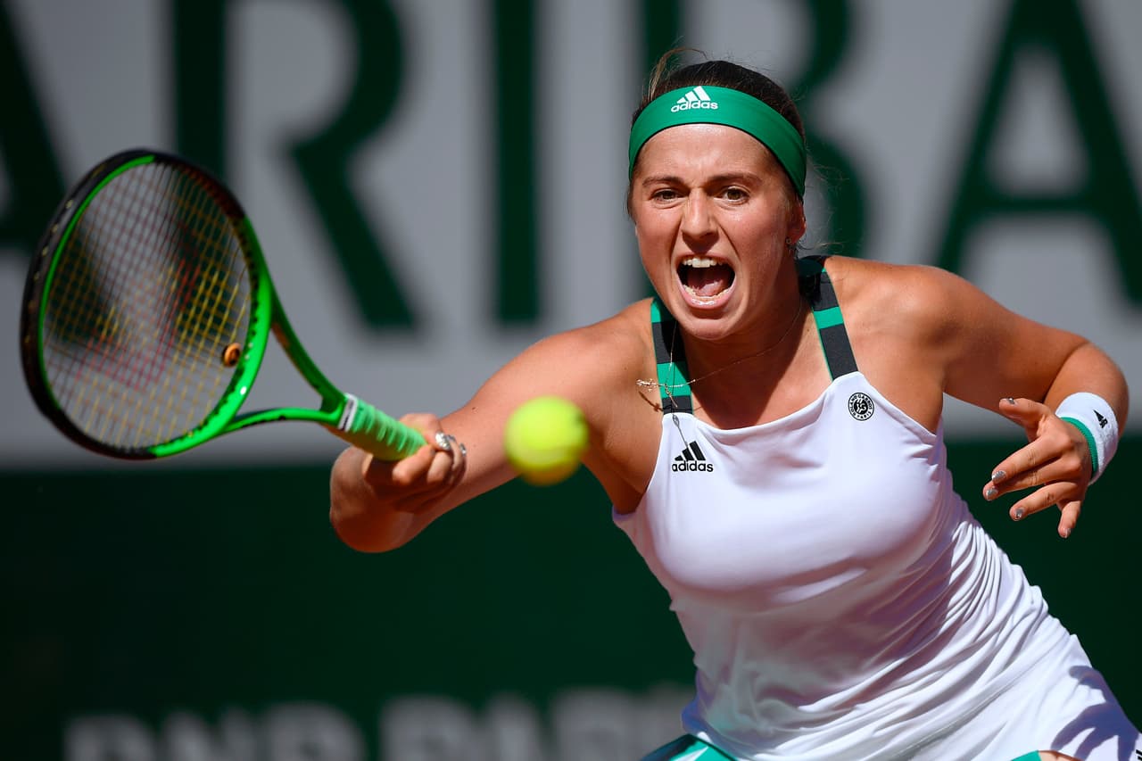 Una metralleta en la pista en busca permanente de los golpes ganadores, lo que ha convertido a cada uno de sus partidos en una montaña rusa de emociones incontrolables.