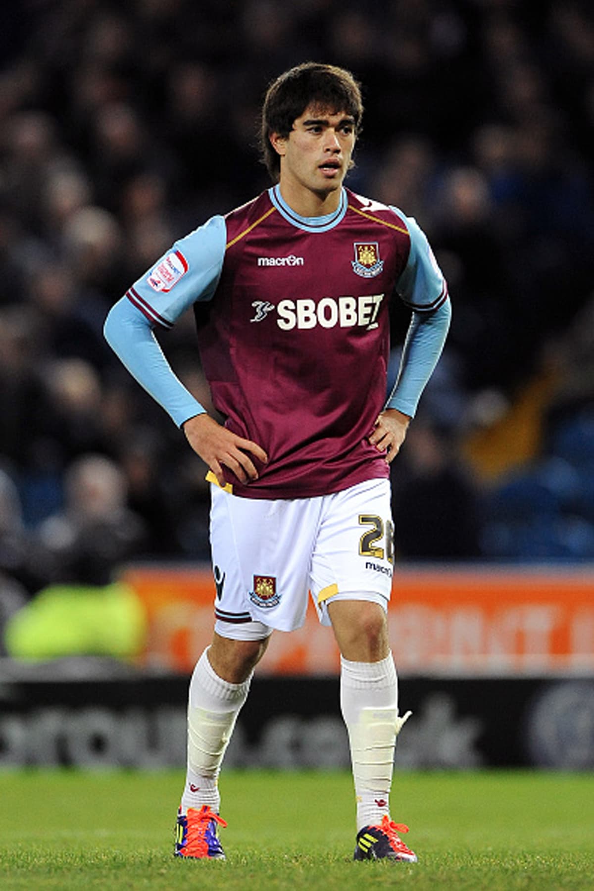 2011-2012: el paraguayo Brian Montenegro estuvo con West Ham en segunda división, aunque solo disputó un partido. Actualmente juega para Olimpia de Asunción.