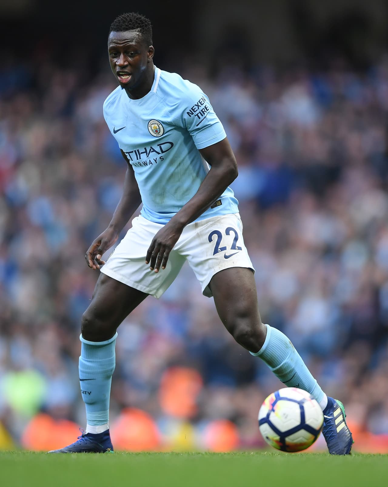 Lateral suplente: Benjamin Mendy (del Mónaco al Manchester City)