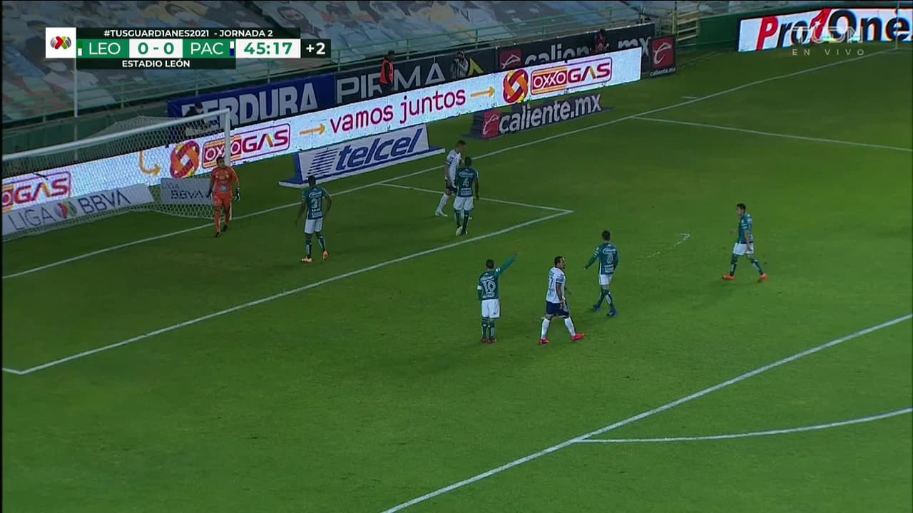 ¡TIRO ATAJADO! disparo por Matías Catalán.