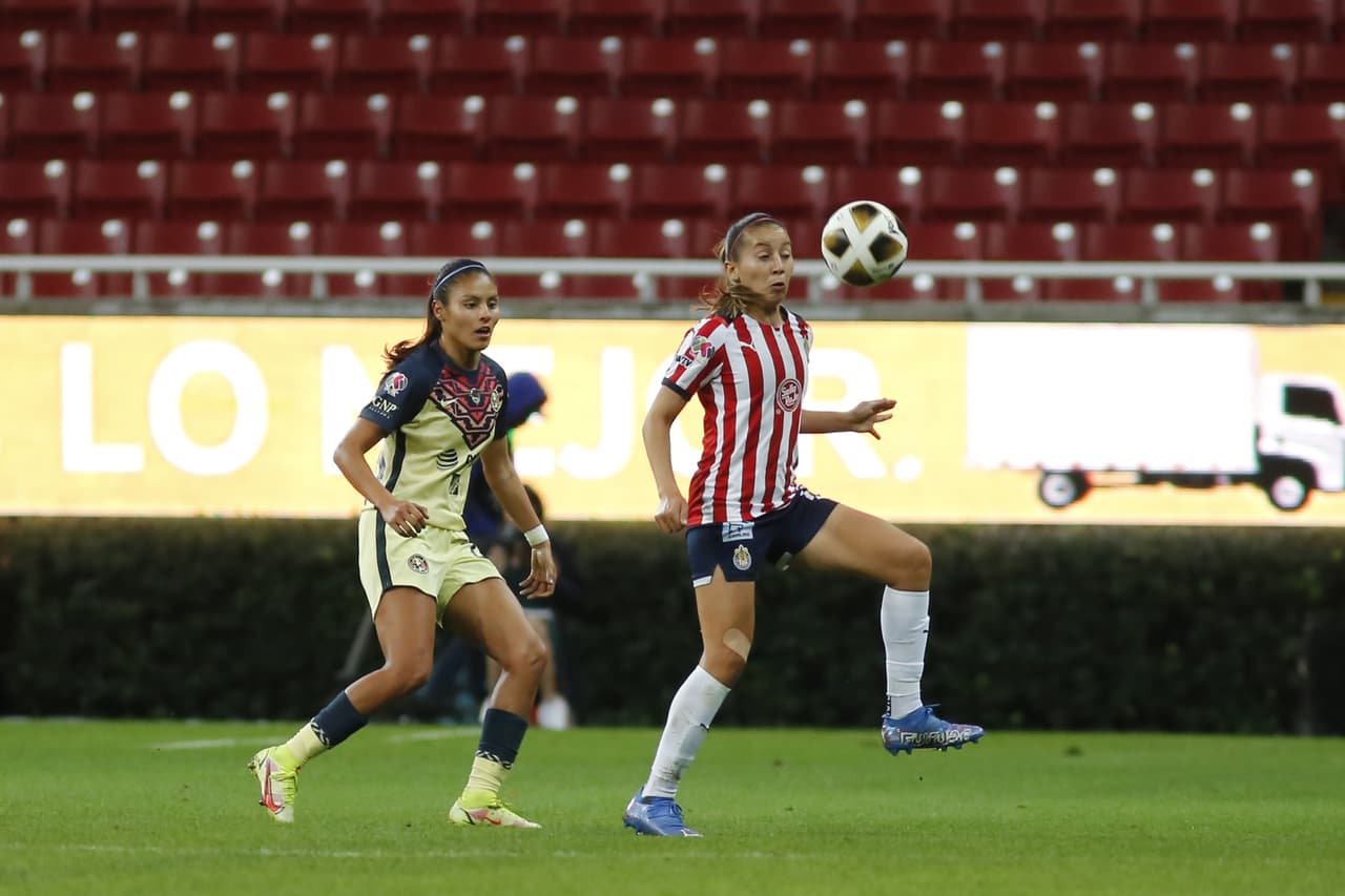 during the game Guadalajara vs America, corresponding to Quarterfinal second leg round match of Torneo Apertura Grita Mexico A21 of the Liga BBVA MX Femenil, at Akron Stadium, on December 06, 2021.
<br>
<br> durante el partido Guadalajara vs America, correspondiente al partido de vuelta de Cuartos de Final del Torneo Apertura Grita Mexico A21 de la Liga BBVA MX Femenil, en el Estadio Akron, el 06 de diciembre de 2021.