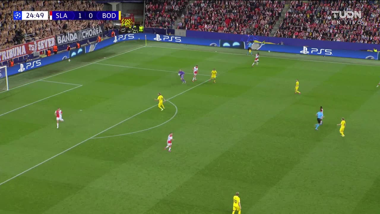 ¡TIRO ATAJADO! disparo por Tomás Chory.