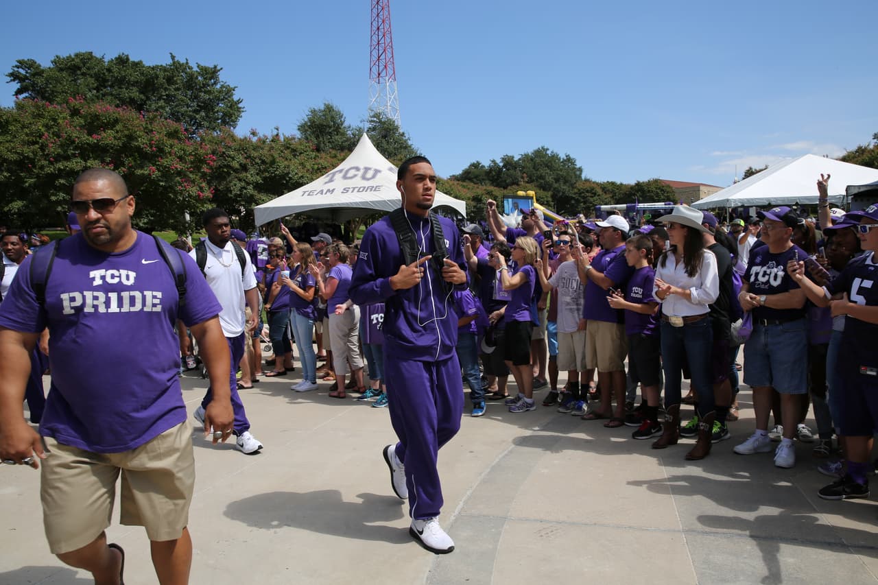 TCU 'Horned Frogs' vs Stephen F. Austin 'Lumberjacks'