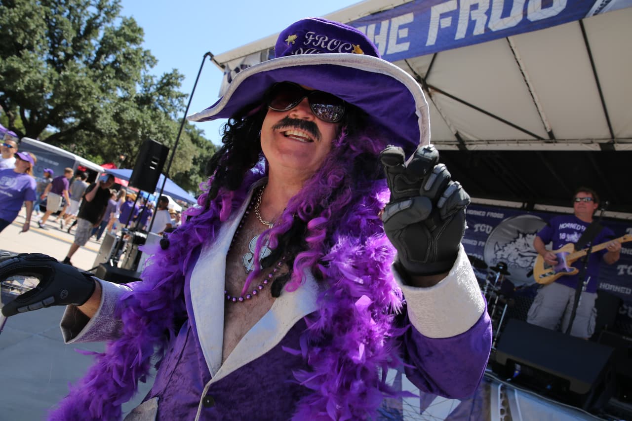 TCU 'Horned Frogs' vs Stephen F. Austin 'Lumberjacks'