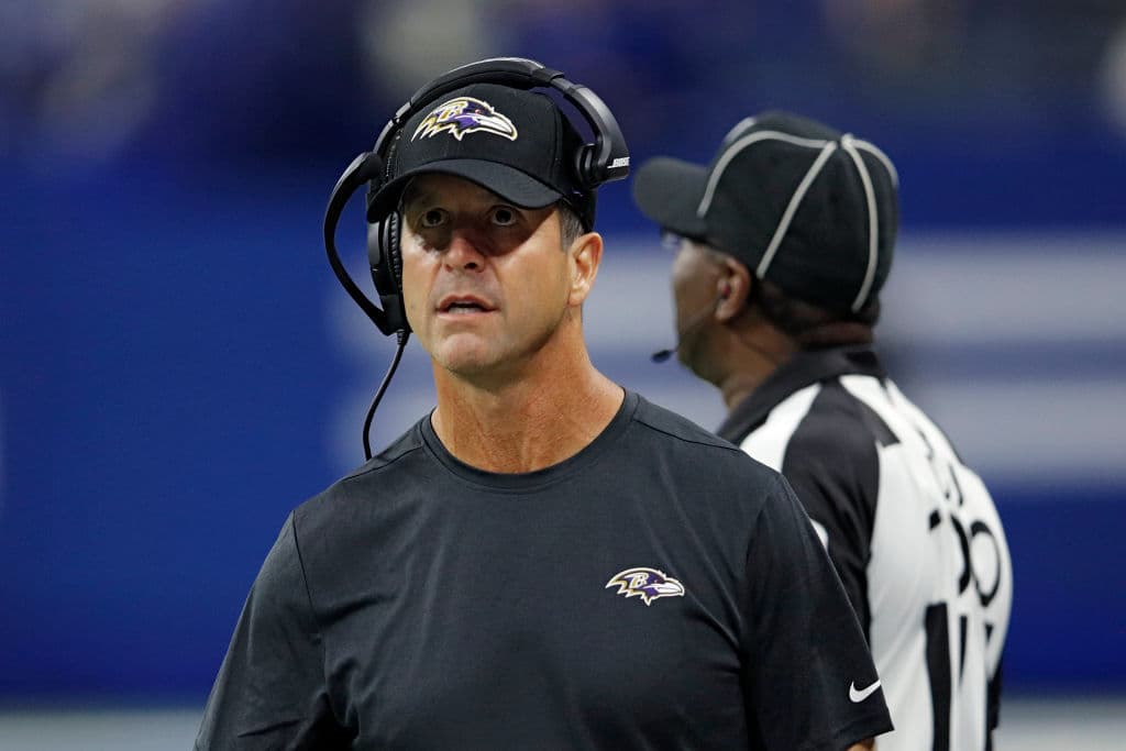 En las últimas cinco temporadas los Cuervos han ido una sola vez a la postemporada, situación que le pone presión a John Harbaugh pero en 2018 el grupo de jugadores le darán un muy buen respaldo.