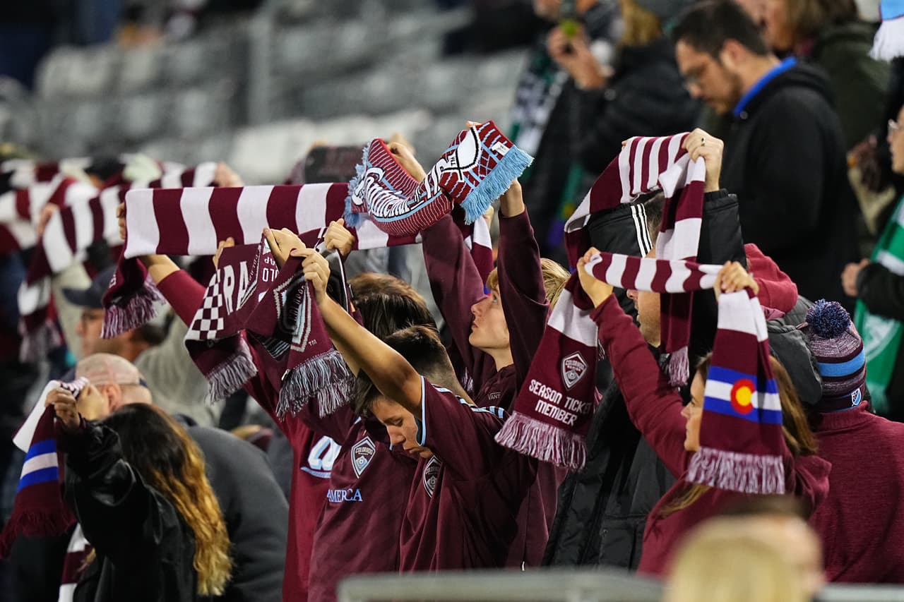 Otro equipo que logró este fin de semana la clasificación a los Playoffs fue Colorado Rapids.
<br>