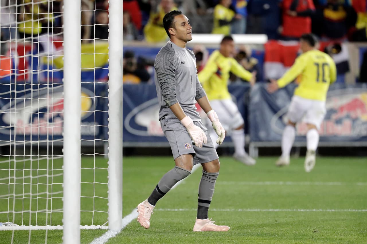 Sin embargo, apareció el juvenil Juan Camilo Hernández, que a sus 19 años marcó doblete en su debut a los minutos 27 y 45 del segundo tiempo para poner el 3-1.