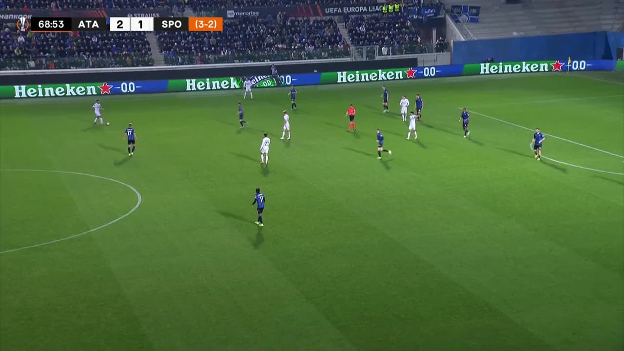 ¡TIRO ATAJADO! disparo por Daniel Bragança.