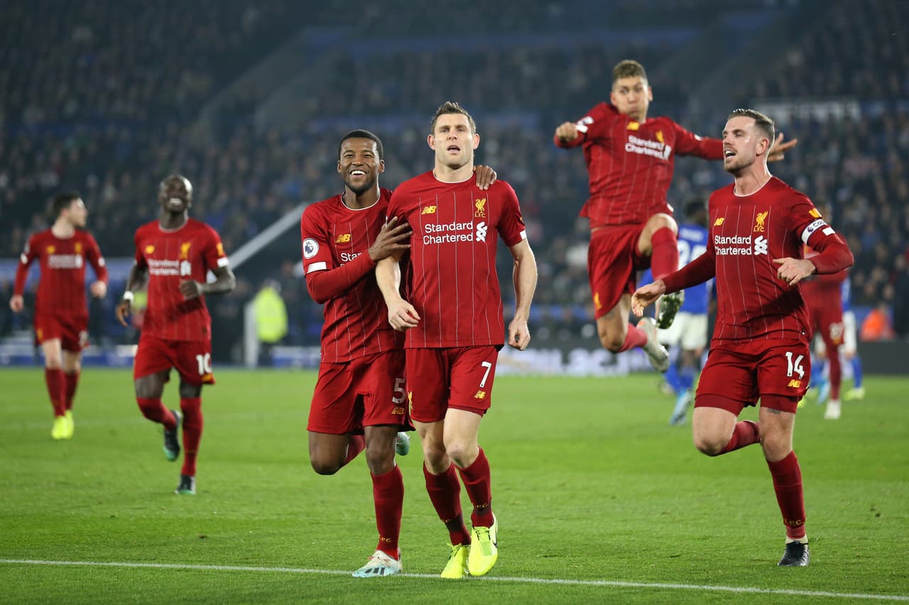Liverpool extiende distancia de 13 puntos sobre Leicester en la Premier League. Goles de Firmino (31’ y 74’), James Milner (71’) y Trent-Alexander Arnold (78’) marcaron para los Reds.