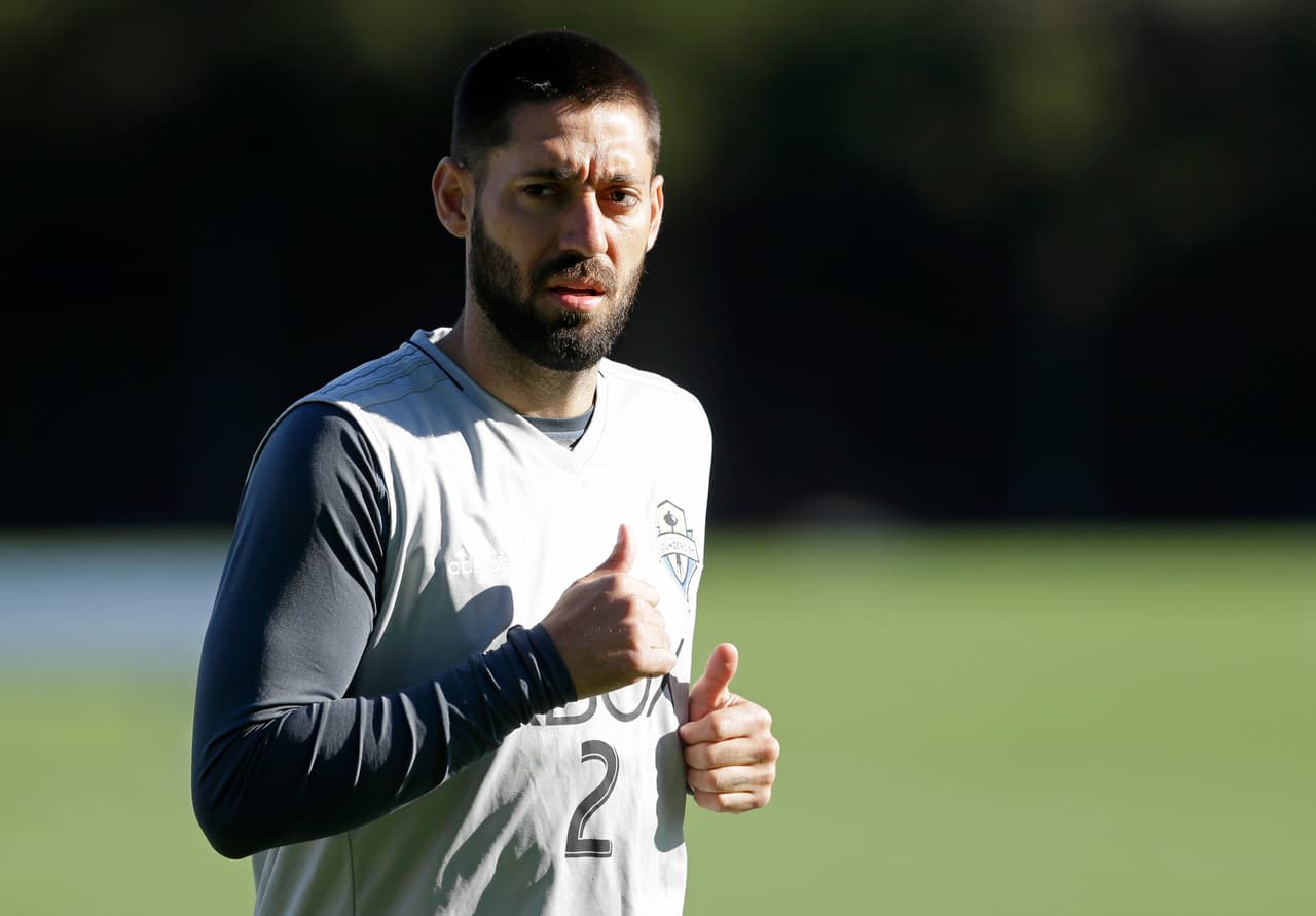 Dempsey estuvo lejos de las canchas por una lesión, que lo obligó a ver de lejos a su selección en medio de una devacle de resultados que provocaron la salida de Jurgen Klinsmann.