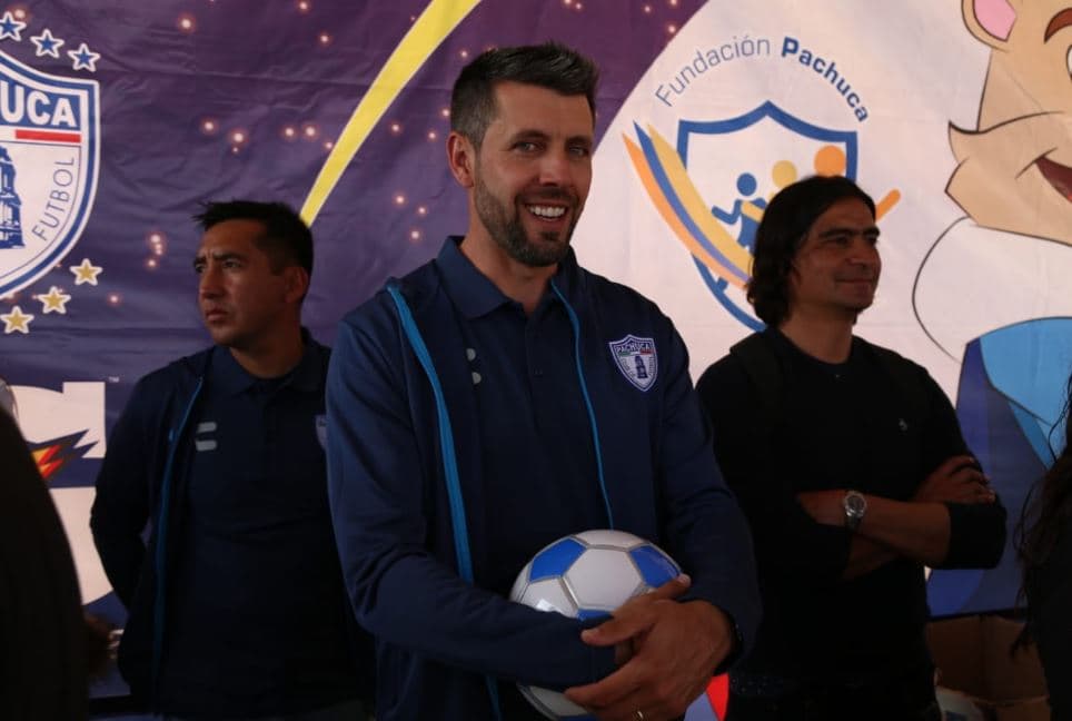 Paulo Pezzolano, técnico de Pachuca.