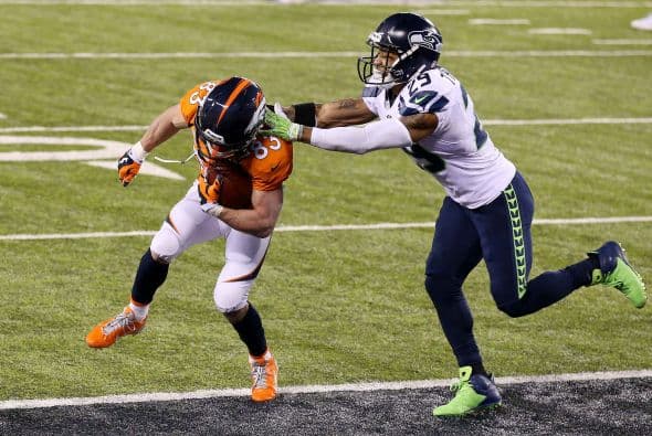 Con pase a Welker, Denver fue por la conversión de dos puntos para poner la pizarra 36-8.