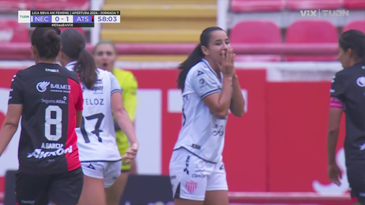 ¡Pura vida! La costarricense Solera no permite que caiga el empate