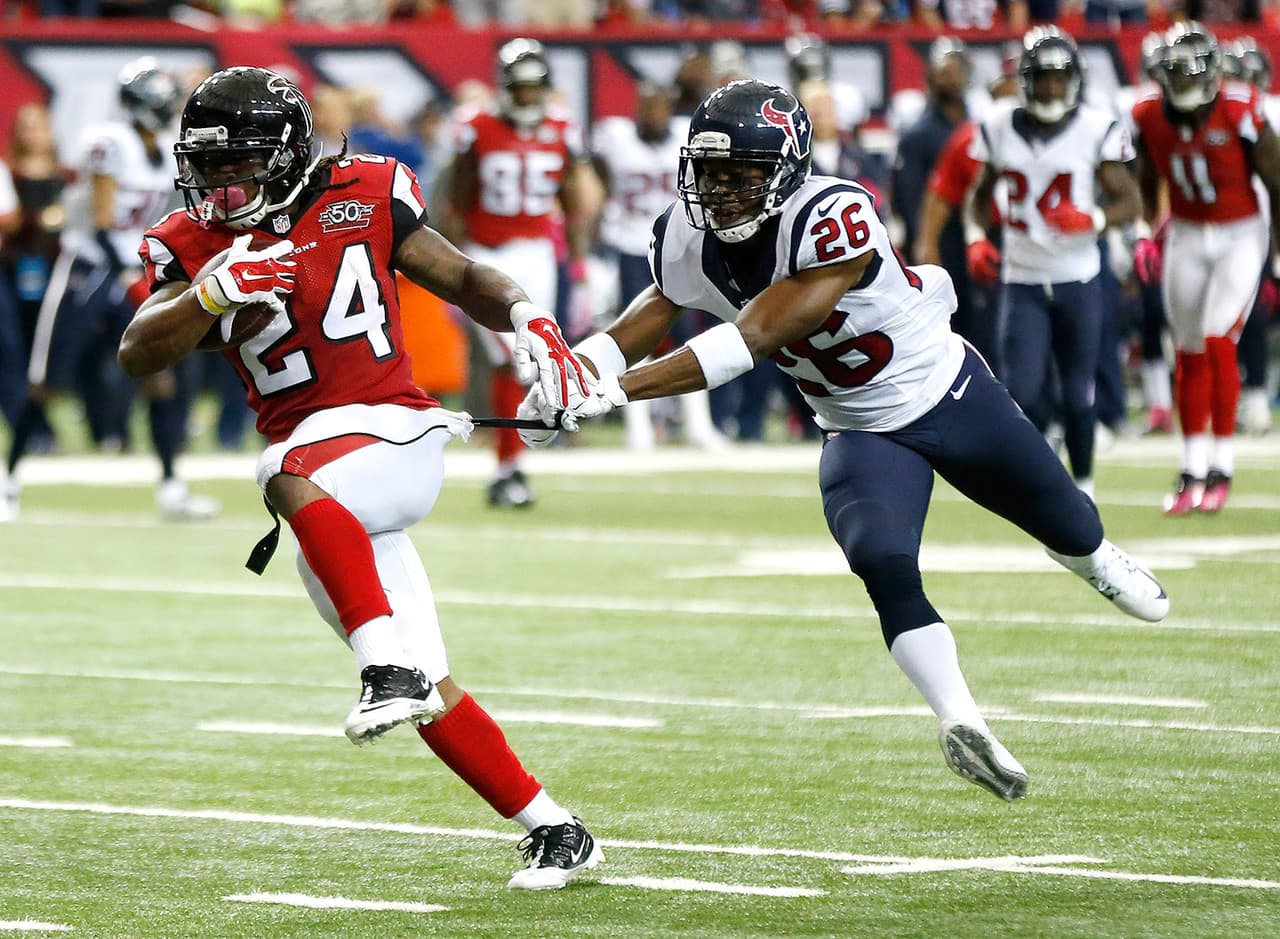 3.- Devonta Freeman, RB, Atlanta Falcons.- 166.2 puntos.