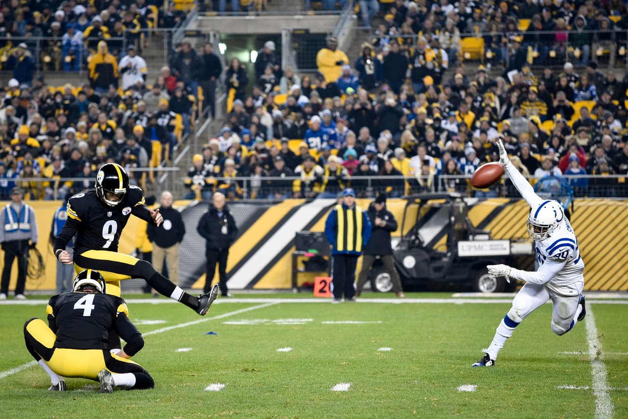 Los Steelers mantienen su paso para poder llegar a la postemporada al derrotar por apabullante marcador de 45-10 a los Colts. Checa las mejores tomas de este partido.