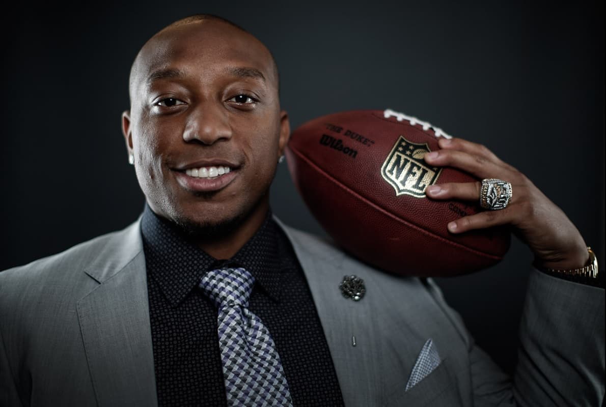 Esquinero de los Denver Broncos, Chris Harris Jr.