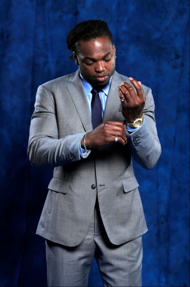 El corredor colegial de Alabama, Derrick Henry