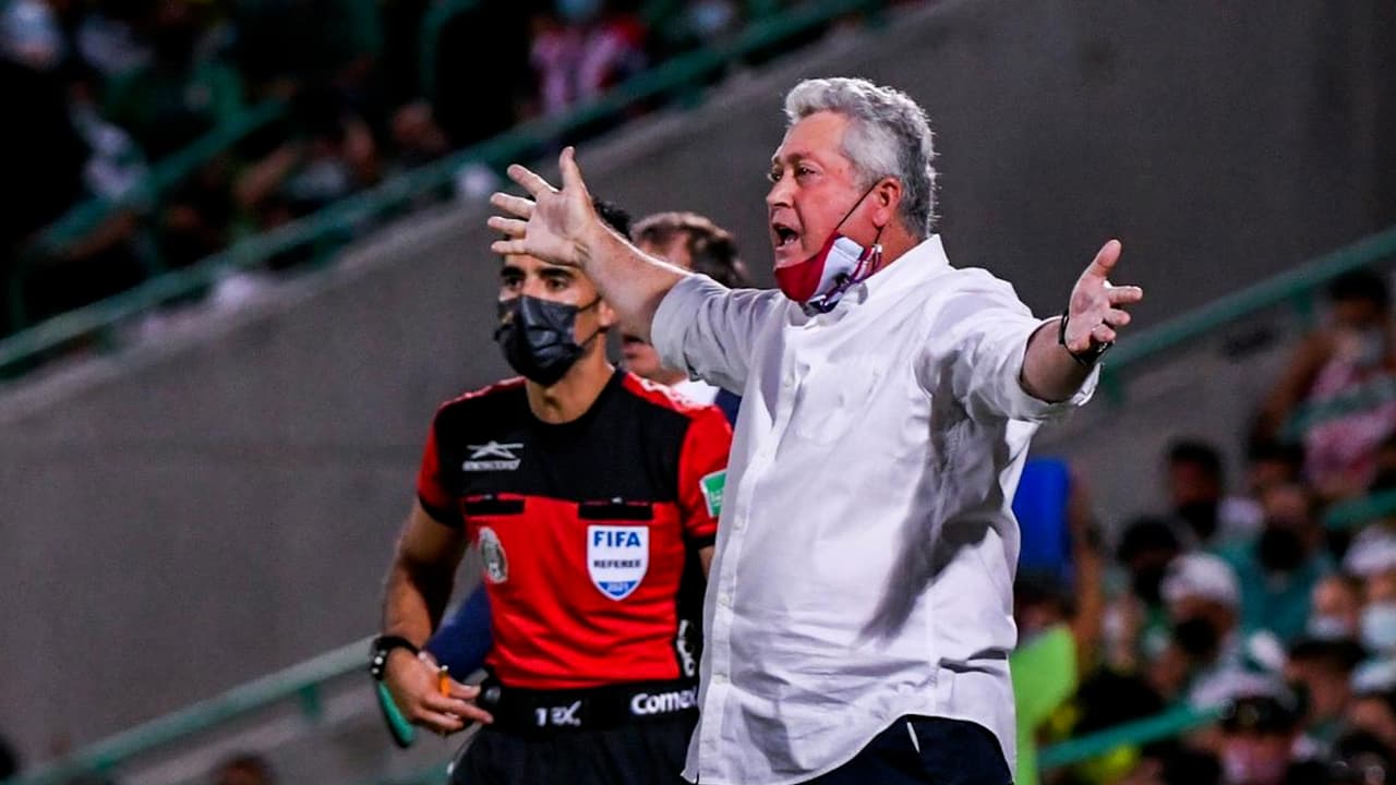 Vucetich admite que la definición no es la ideal en Chivas