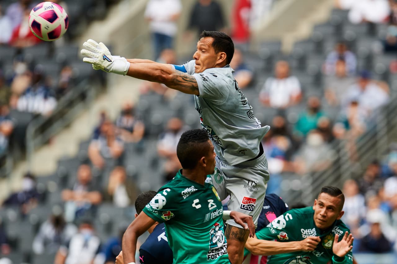 Elías Hernández fue el encargado de la victoria de León 0-1 sobre Monterrey con un gol al minuto 15.