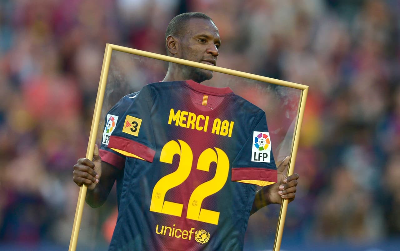 El defensa Eric Abidal, cuyos padres nacieron en Martinica, es un símbolo de Barcelona en España y su legado fue brillante.