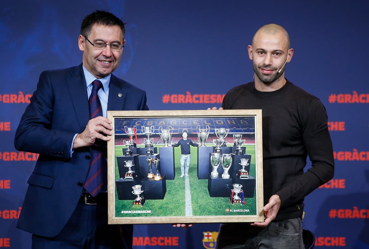 "No me quedo con un momento o título. Lo hago con el día a día y con haber podido jugar con los mejores del mundo. Eso me lo hizo muy sencillo y alargó mi carrera en el Barça".
