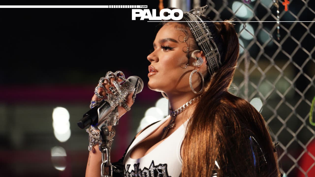 Así presumió Karol G su ostentoso obsequio | La estrella de la música urbana cambió la ‘jeepeta’ por un impresionante bólido.