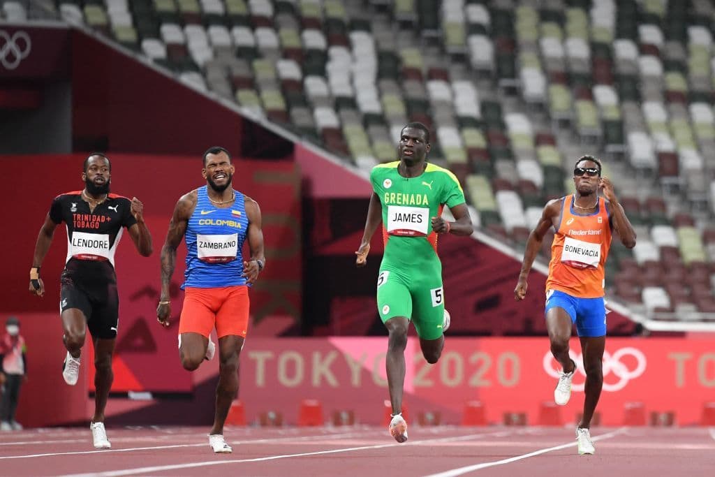 Bahamas con oro, Colombia con plata se llevan prueba de 400 metros