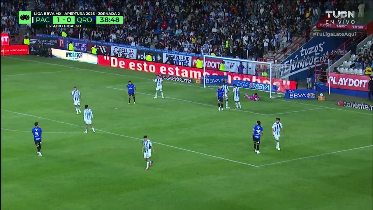 ¡TIRO ATAJADO! disparo por Enzo Giménez.
