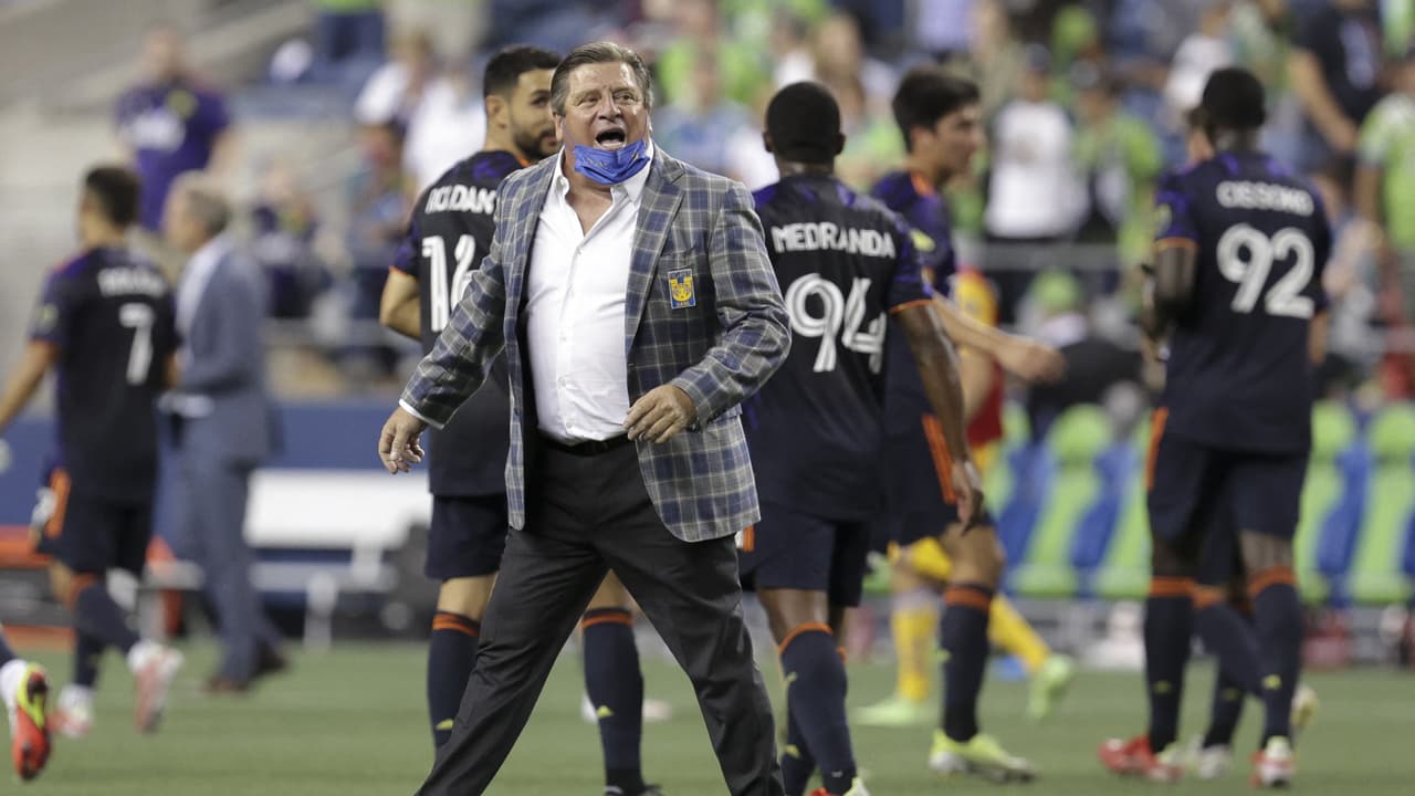 Miguel Herrera se encaró con un aficionado del Seattle Sounders